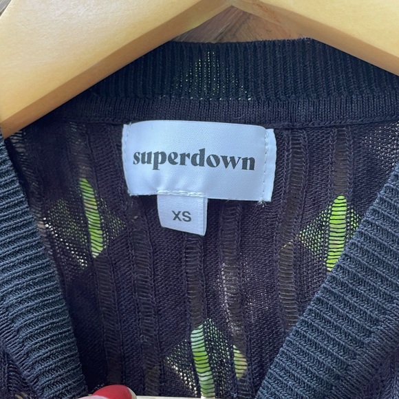 Superdown “Riley” Black Mesh Striped Knit Top - Picture 4 of 6